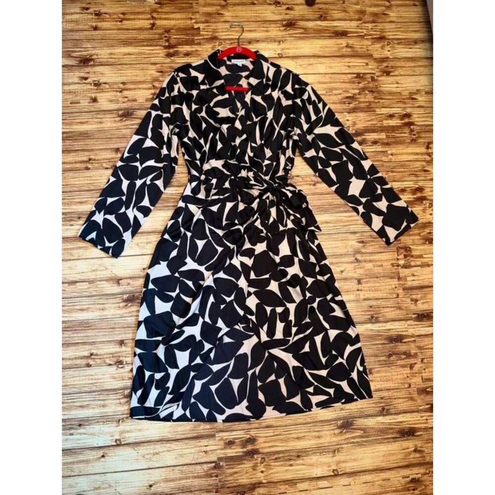Black & White Geometric Print Dress